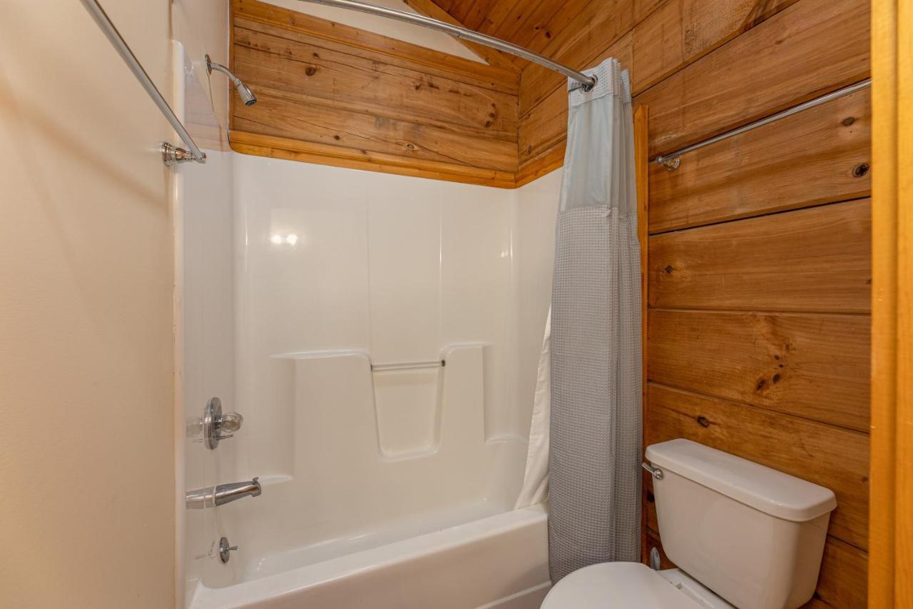 Firefly Hollow Cabin - Smoky Mountains - Soaky Mountain Water Park - Sevierville Convention Center 비둘기 포지 외부 사진