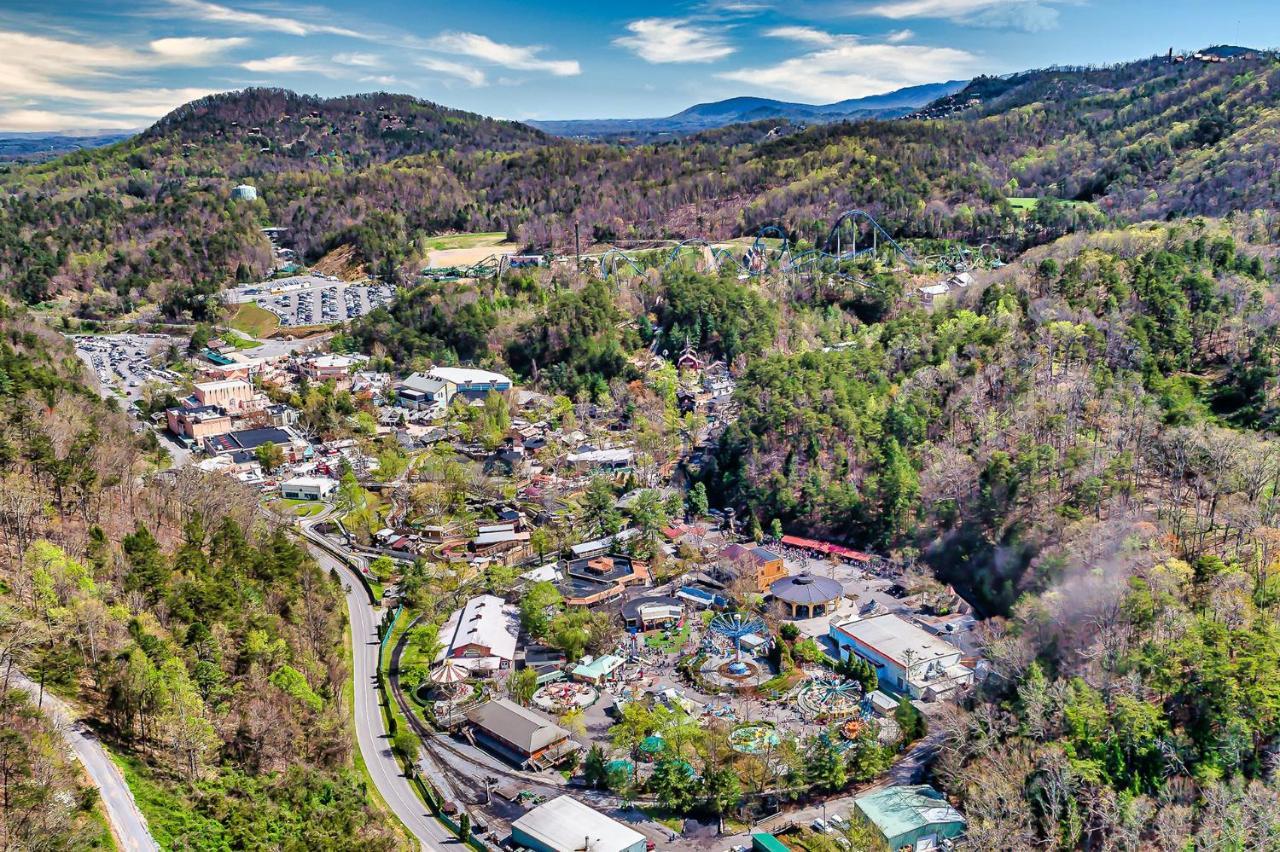 Firefly Hollow Cabin - Smoky Mountains - Soaky Mountain Water Park - Sevierville Convention Center 비둘기 포지 외부 사진